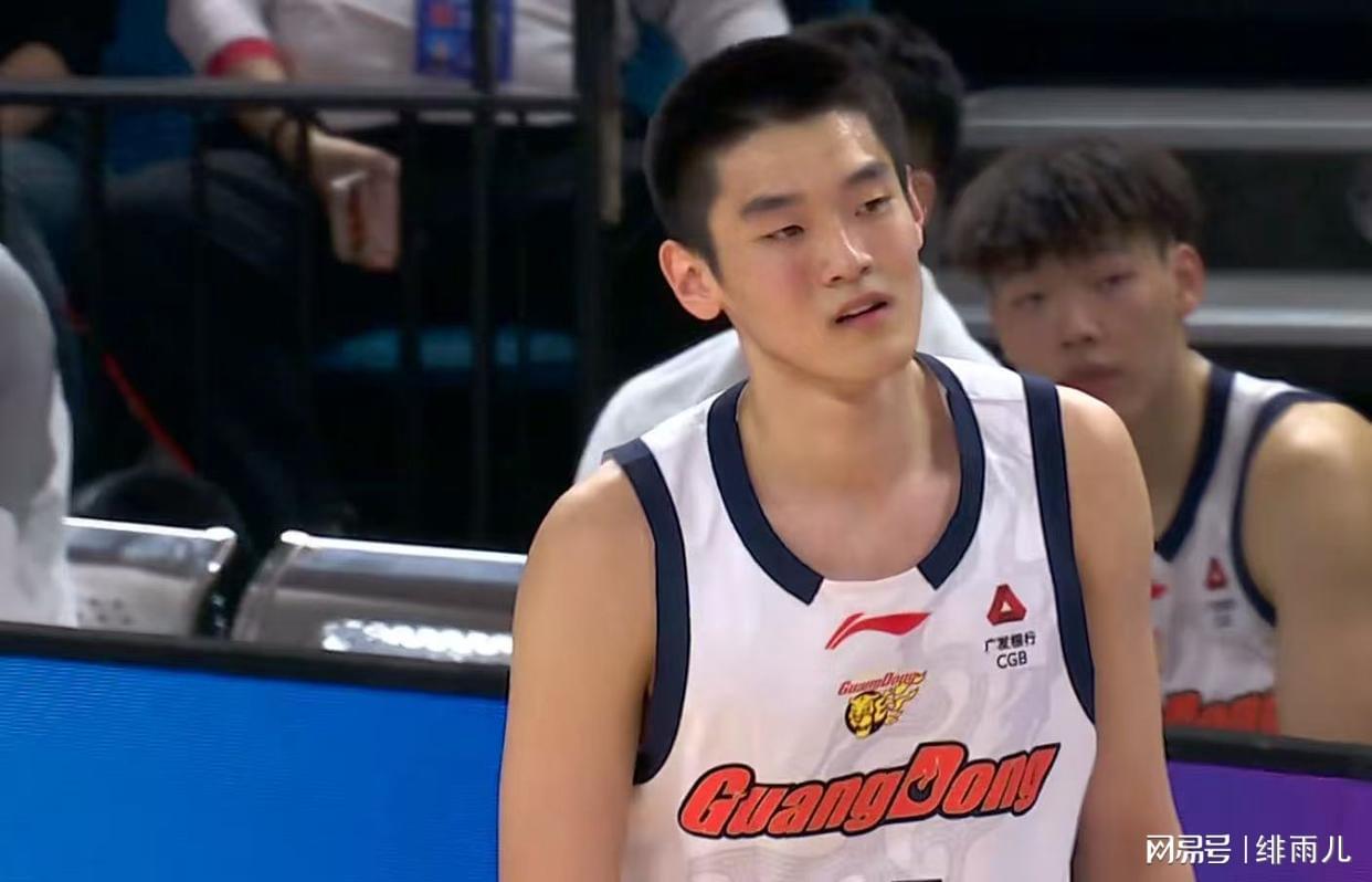 世界杯客户端安装包-朱芳雨赌对了！崔永熙正式请战，力保广东队躺进总决赛！